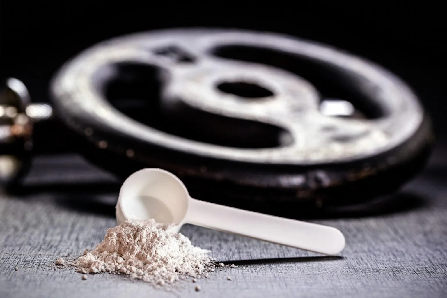 کراتین و ایمنی‌درمانی سرطان؛ آیا این مکمل ورزشی می‌تواند به درمان سرطان کمک کند؟