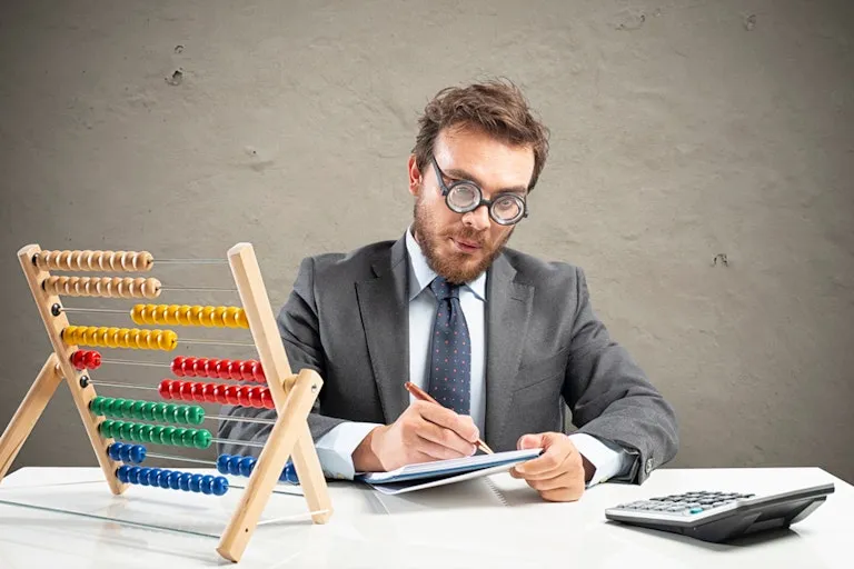 حسابداری روزمره؛ چرا زندگی کردن مانند یک حسابدار می‌تواند تصمیم‌های بهتری بسازد؟